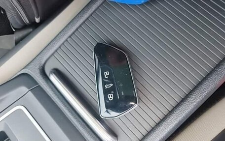 Volkswagen Golf VIII, 2022 год, 1 685 000 рублей, 17 фотография