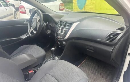 Hyundai Solaris II рестайлинг, 2016 год, 545 000 рублей, 7 фотография