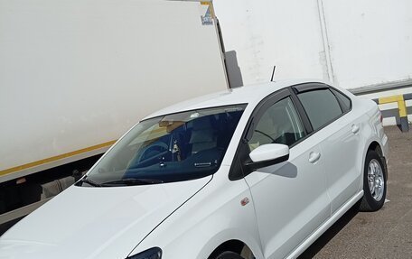 Volkswagen Polo VI (EU Market), 2015 год, 1 000 050 рублей, 3 фотография