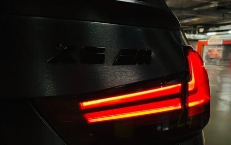 BMW X5 M, 2017 год, 5 900 000 рублей, 6 фотография
