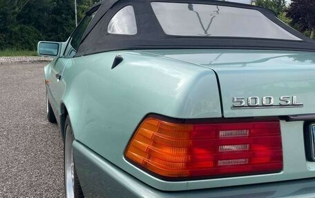 Mercedes-Benz SL-Класс, 1992 год, 5 460 000 рублей, 8 фотография