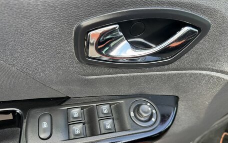 Renault Kaptur I рестайлинг, 2016 год, 1 699 000 рублей, 12 фотография