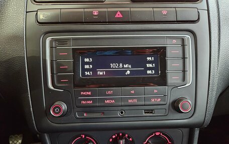 Volkswagen Polo VI (EU Market), 2019 год, 1 075 000 рублей, 13 фотография