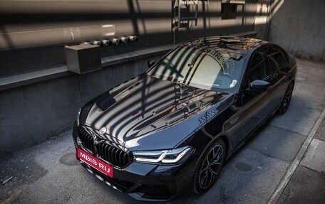BMW 5 серия, 2022 год, 5 950 000 рублей, 1 фотография