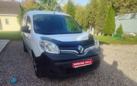 Renault Kangoo II рестайлинг, 2014 год, 730 000 рублей, 1 фотография