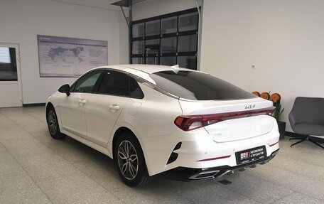 KIA K5, 2023 год, 2 100 000 рублей, 4 фотография