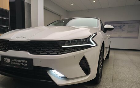 KIA K5, 2023 год, 2 100 000 рублей, 5 фотография