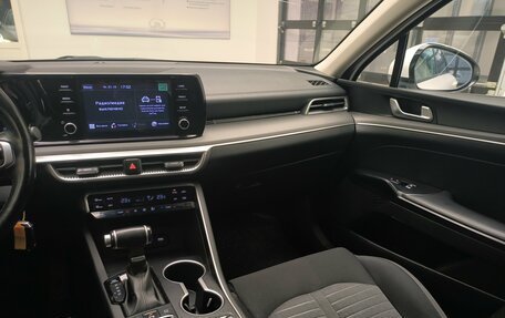 KIA K5, 2023 год, 2 100 000 рублей, 15 фотография