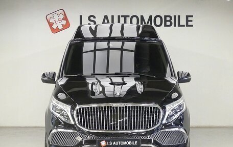 Mercedes-Benz V-Класс, 2023 год, 12 999 666 рублей, 2 фотография