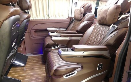 Mercedes-Benz V-Класс, 2023 год, 12 999 666 рублей, 14 фотография