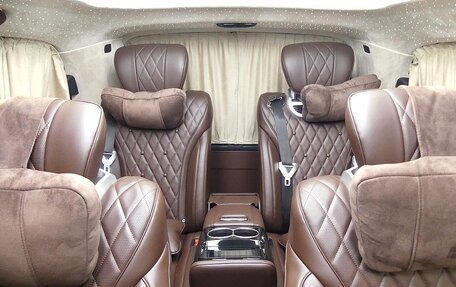 Mercedes-Benz V-Класс, 2023 год, 12 999 666 рублей, 16 фотография