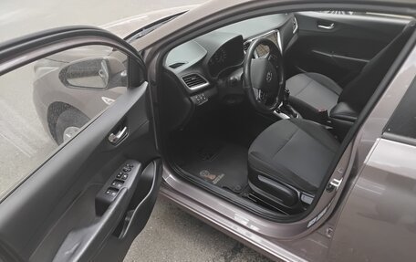 Hyundai Solaris II рестайлинг, 2018 год, 1 200 000 рублей, 7 фотография