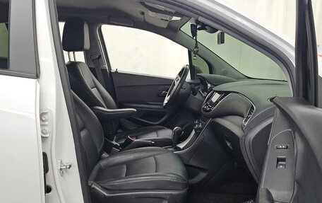 Chevrolet Trax, 2022 год, 1 090 500 рублей, 11 фотография