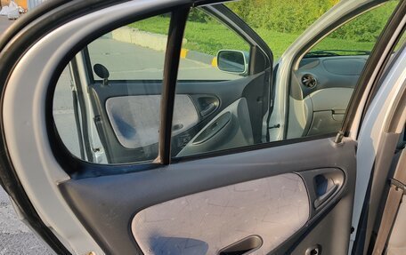 Toyota Vitz, 1999 год, 270 000 рублей, 11 фотография