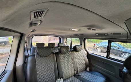 Hyundai H-1 II рестайлинг, 2008 год, 1 200 000 рублей, 10 фотография
