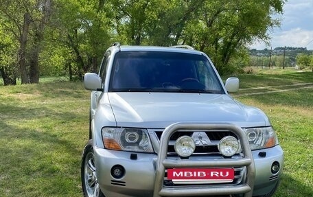 Mitsubishi Pajero III рестайлинг, 2005 год, 1 200 000 рублей, 14 фотография