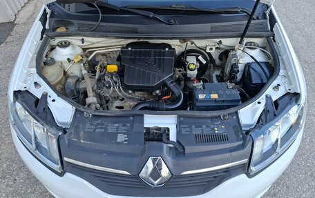 Renault Logan II, 2015 год, 695 000 рублей, 13 фотография