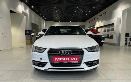Audi A4, 2013 год, 1 326 000 рублей, 2 фотография