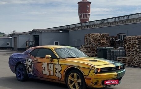 Dodge Challenger III рестайлинг 2, 2020 год, 3 845 000 рублей, 7 фотография