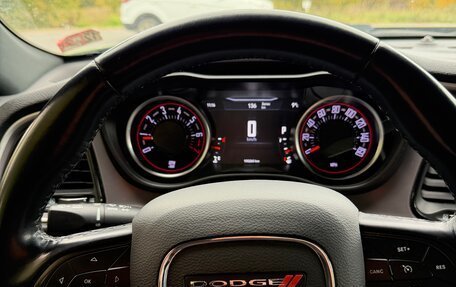 Dodge Challenger III рестайлинг 2, 2020 год, 3 845 000 рублей, 12 фотография