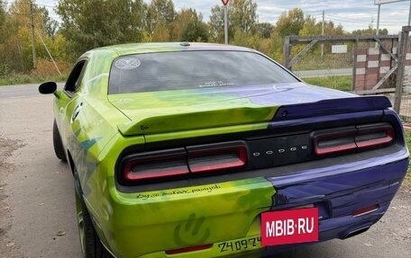 Dodge Challenger III рестайлинг 2, 2020 год, 3 845 000 рублей, 10 фотография