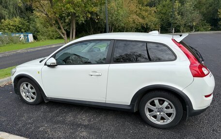 Volvo C30 I рестайлинг, 2010 год, 650 000 рублей, 8 фотография