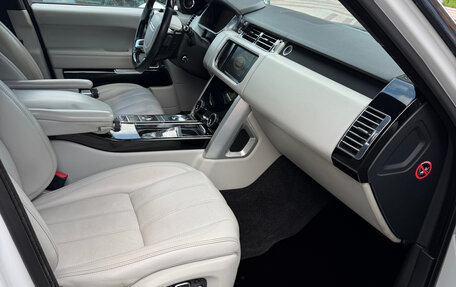 Land Rover Range Rover IV рестайлинг, 2014 год, 3 500 000 рублей, 16 фотография