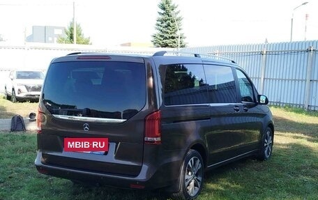 Mercedes-Benz V-Класс, 2018 год, 4 056 500 рублей, 3 фотография