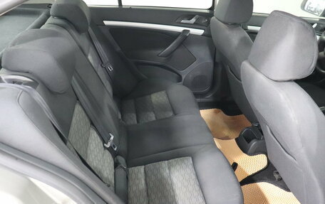 Skoda Octavia, 2011 год, 500 000 рублей, 14 фотография