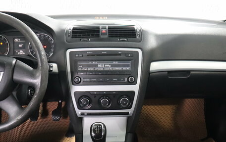 Skoda Octavia, 2011 год, 500 000 рублей, 12 фотография