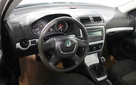 Skoda Octavia, 2011 год, 500 000 рублей, 8 фотография