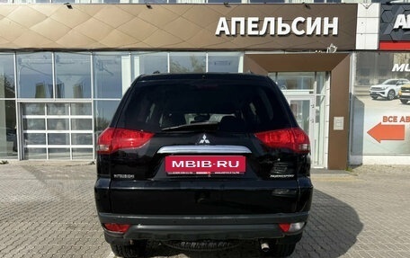 Mitsubishi Pajero Sport II рестайлинг, 2014 год, 2 185 868 рублей, 18 фотография