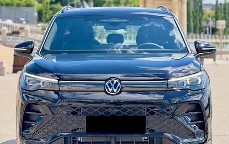 Volkswagen Tiguan, 2026 год, 4 810 000 рублей, 2 фотография