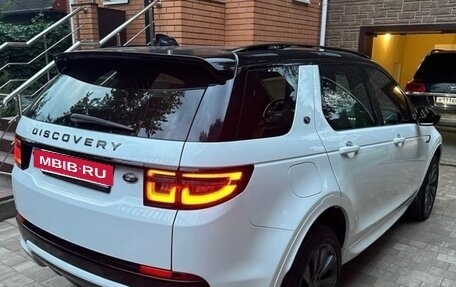 Land Rover Discovery Sport I рестайлинг, 2020 год, 2 800 000 рублей, 3 фотография