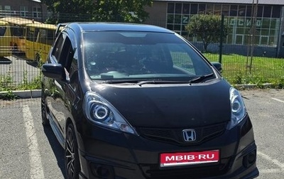 Honda Fit III, 2010 год, 900 000 рублей, 1 фотография