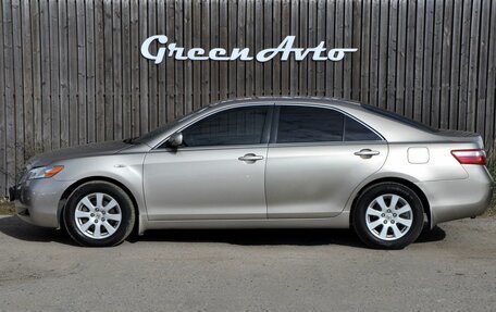 Toyota Camry, 2008 год, 950 000 рублей, 2 фотография