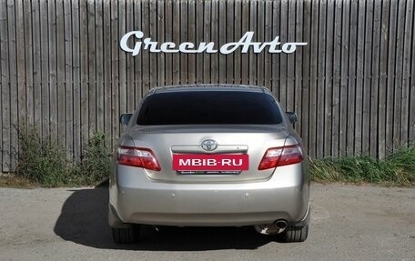 Toyota Camry, 2008 год, 950 000 рублей, 4 фотография