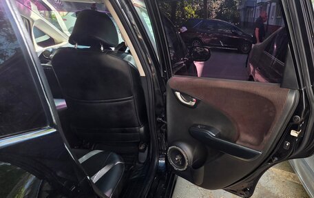 Honda Fit III, 2010 год, 900 000 рублей, 12 фотография