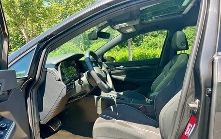 Volkswagen Golf VIII, 2023 год, 2 010 000 рублей, 9 фотография