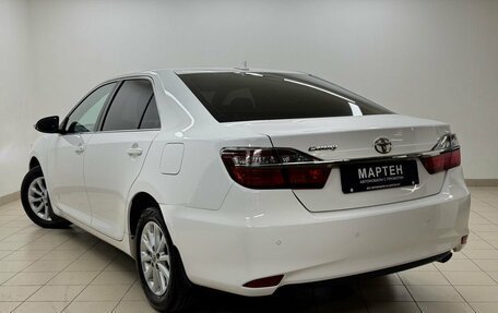 Toyota Camry, 2017 год, 2 589 000 рублей, 4 фотография