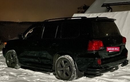 Toyota Land Cruiser 200, 2014 год, 4 700 000 рублей, 3 фотография