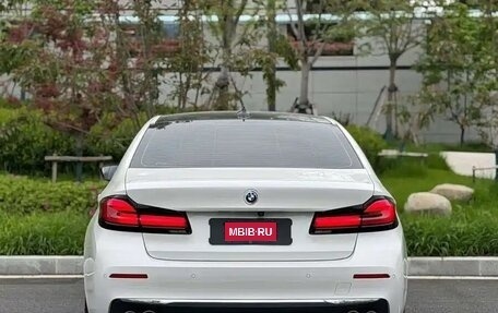 BMW 5 серия, 2023 год, 5 145 097 рублей, 6 фотография