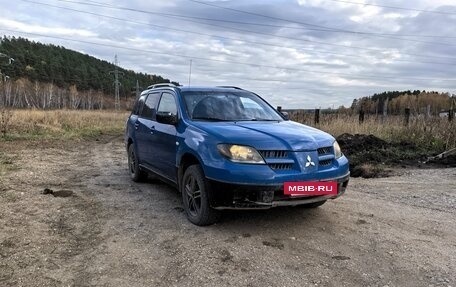 Mitsubishi Outlander III рестайлинг 3, 2003 год, 317 000 рублей, 4 фотография