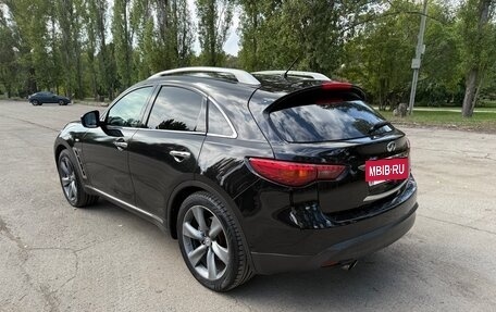 Infiniti QX70, 2015 год, 1 980 000 рублей, 7 фотография