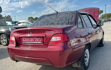 Daewoo Nexia I рестайлинг, 2011 год, 200 000 рублей, 10 фотография