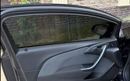 Opel Astra J, 2011 год, 1 080 000 рублей, 3 фотография