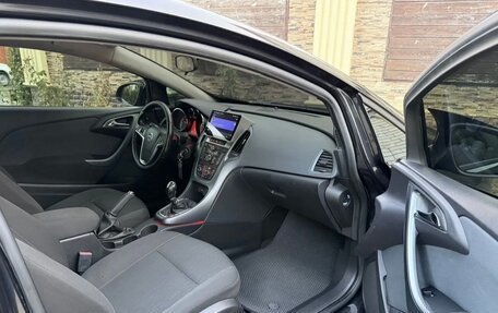 Opel Astra J, 2011 год, 1 080 000 рублей, 5 фотография