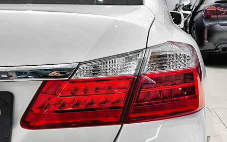 Honda Accord IX рестайлинг, 2013 год, 1 299 000 рублей, 14 фотография