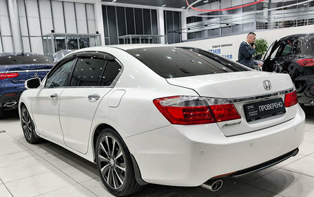 Honda Accord IX рестайлинг, 2013 год, 1 299 000 рублей, 11 фотография