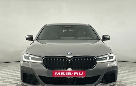 BMW 5 серия, 2021 год, 4 299 000 рублей, 2 фотография